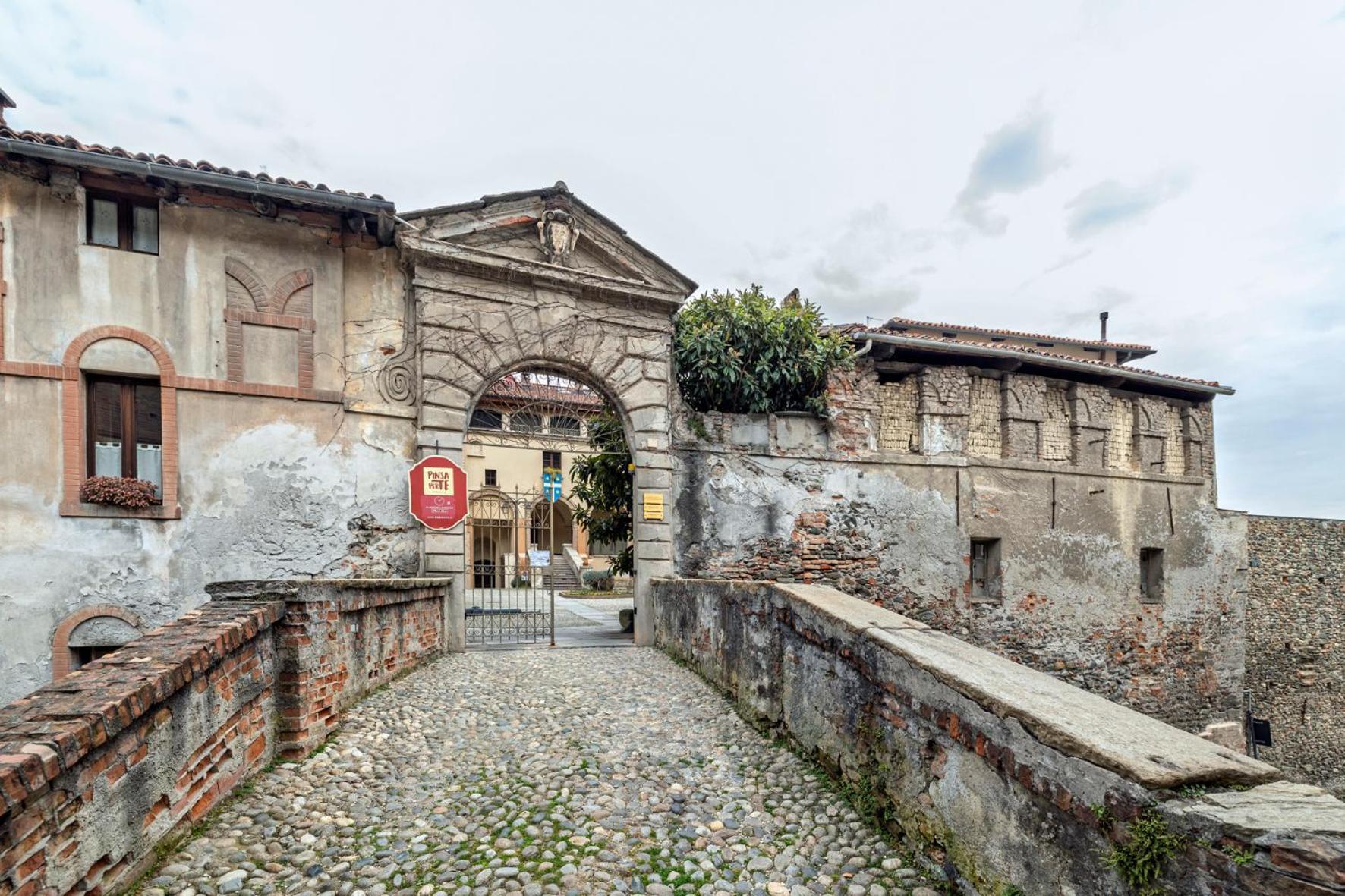 Appartamento Palazzo Dei Duchi Αβιλιάνα Εξωτερικό φωτογραφία