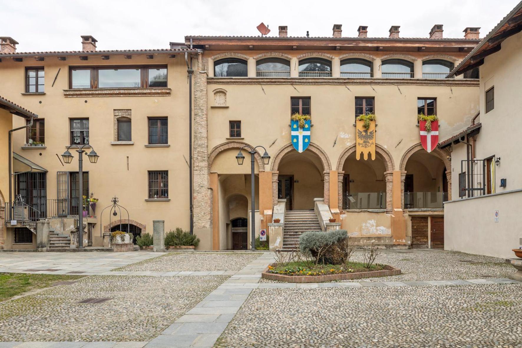 Appartamento Palazzo Dei Duchi Αβιλιάνα Εξωτερικό φωτογραφία
